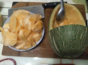 哈密瓜怎么吃网红抖音,哈密瓜新吃法，解锁夏日美味新境界
