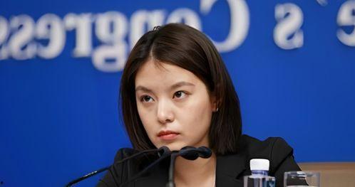 开封美女爆料新闻最新,揭秘幕后真相，带你走进事件背后