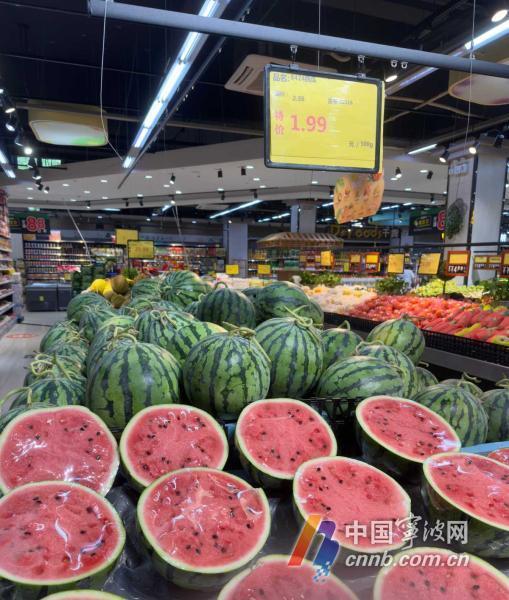来店消费免费吃瓜,免费瓜果等你尝 第2张 来店消费免费吃瓜,免费瓜果等你尝 第2张