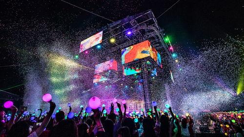 吃瓜猪娱乐演唱会,狂欢之夜,星光熠熠 第2张 吃瓜猪娱乐演唱会,狂欢之夜,星光熠熠 第2张