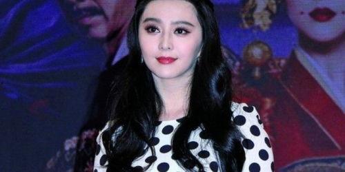 娱乐圈爆料戴头套,明星戴头套背后的秘密大揭秘  第2张