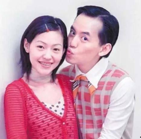 娱乐圈三个瓜怎么吃,揭秘明星幕后故事,教你如何品鉴娱乐八卦 第3张 娱乐圈三个瓜怎么吃,揭秘明星幕后故事,教你如何品鉴娱乐八卦 第3张