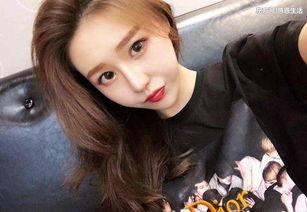 抖音男变女网红吃瓜,揭秘吃瓜背后的惊人真相  第2张