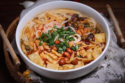 好欢螺蛳粉爆料视频,独家爆料视频带你探秘美食背后的故事