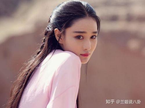 娱乐圈八卦最新爆料炸裂,神秘事件真相大揭秘！