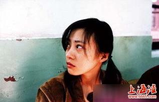 娱乐吃瓜女艺人牺牲,揭秘吃瓜女艺人背后的辛酸故事 第2张 娱乐吃瓜女艺人牺牲,揭秘吃瓜女艺人背后的辛酸故事 第2张