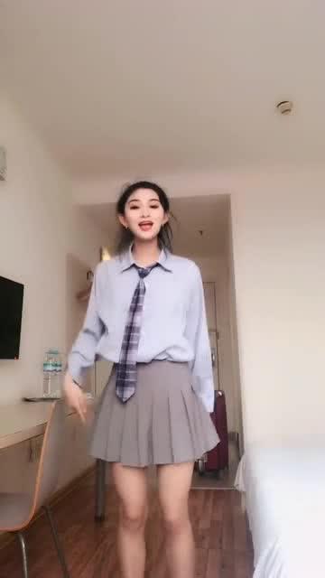 在线观看 学生妹,青春校园的青春旋律  第2张