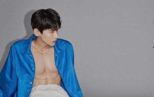 爆料娱乐圈刘学义绯闻,真相与争议并存 第1张 爆料娱乐圈刘学义绯闻,真相与争议并存 第1张